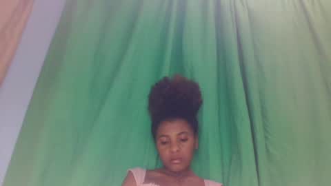 ooooranorosoa online show from June 12, 10:12 am