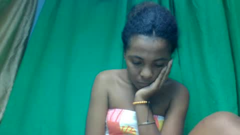 ooooranorosoa online show from June 18, 9:47 am