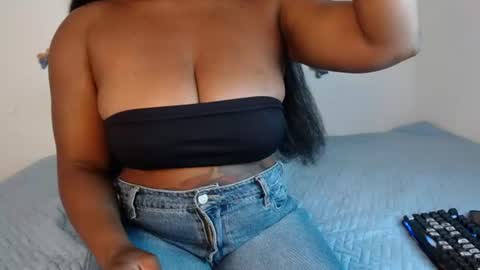 opal_canela online show from July 26, 12:24 pm