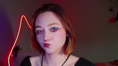 Melani  online show from October 28, 10:10 am