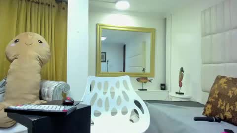 Oriana  online show from July 22, 12:33 am