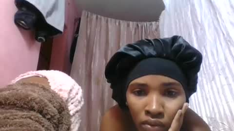 orianie064 online show from July 23, 6:21 am