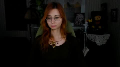 Snapshot of orianna_blade chatting on January 5, 9:05 am Orianna - Hi Im into geek culture cosplay crafting LARP games. Shall we play DnD online show from January 5, 9:05 am