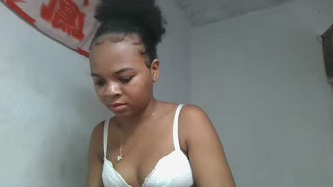 ornellahhh online show from October 26, 6:58 pm