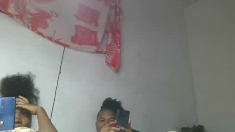 ornellahhh online show from October 9, 7:40 pm