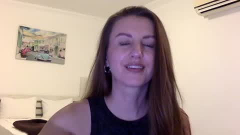 orvaline online show from May 3, 12:52 pm