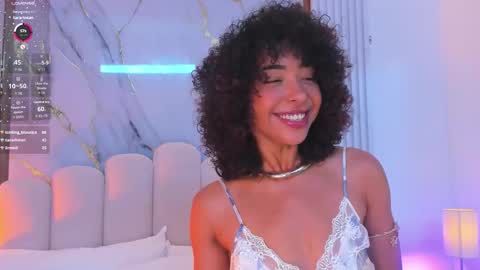 Snapshot of oshun_25 chatting on September 22, 1:09 pm Oshun online show from September 22, 1:09 pm