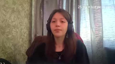 oteliabuysse online show from July 28, 9:07 am