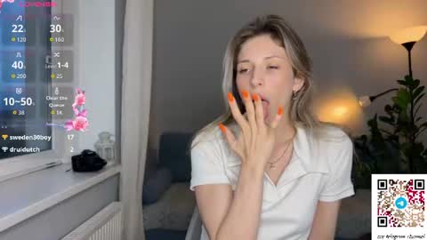 Anne online show from July 6, 6:21 pm