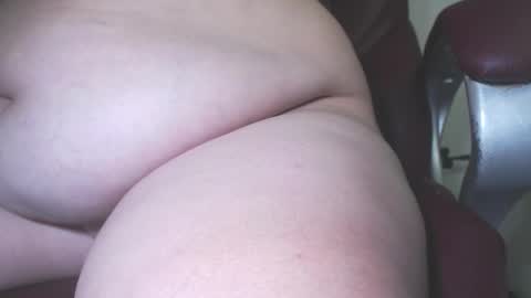 paiperhalliwey online show from March 6, 6:58 pm