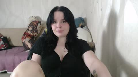 Lizzi  Igor online show from June 17, 7:15 pm