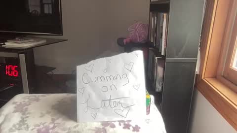 paisleysnowxo online show from March 8, 6:03 pm