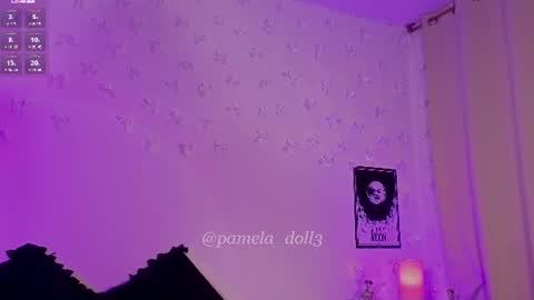 pamela online show from July 25, 8:10 am