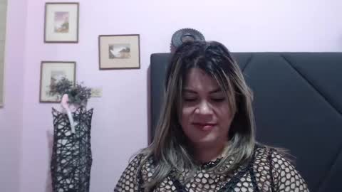 Snapshot of pamela_echeverria chatting on September 11, 1:55 pm pamela_echeverria online show from September 11, 1:55 pm