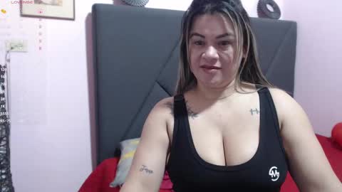 Snapshot of pamela_echeverria chatting on October 1, 10:42 am pamela_echeverria online show from October 1, 10:42 am
