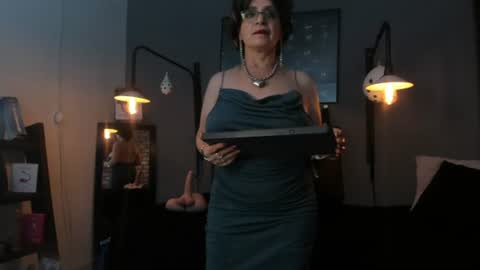 pamela_mature41 online show from July 17, 2:05 am