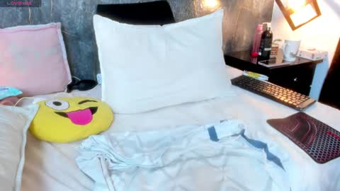 Pamela online show from July 23, 1:58 am