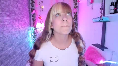 Snapshot of pamelajhonsom chatting on September 14, 1:36 am pamelajhonsom online show from September 14, 1:36 am