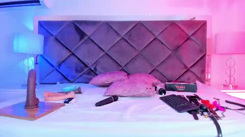 Pamela Ponce online show from July 1, 4:28 pm