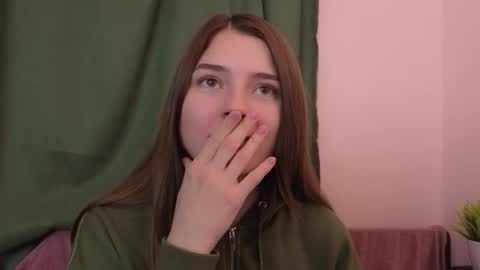 pamilarakestraw online show from October 2, 8:25 pm