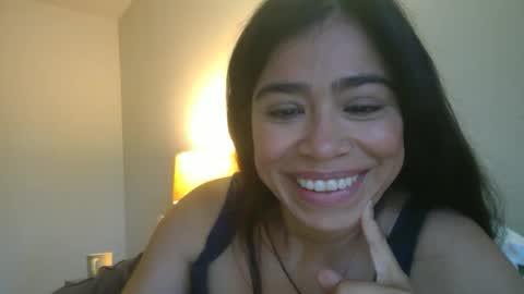 PancakePeachez online show from December 3, 8:06 pm