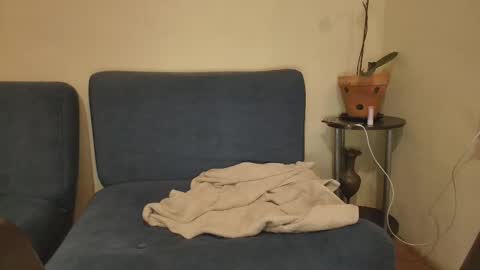 paoguerrax354 online show from March 18, 10:37 pm