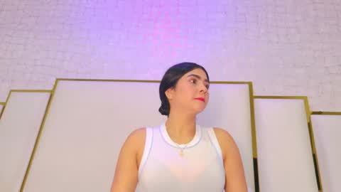 Paola  online show from June 8, 11:33 am