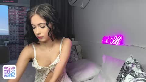 Stacy online show from April 24, 4:10 pm