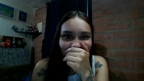 Pau online show from July 11, 6:02 am