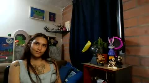 Pau online show from July 14, 5:12 am