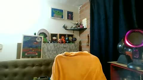 Pau online show from June 18, 6:26 am