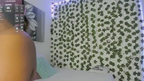 Snapshot of pau_delima__ chatting on January 11, 1:16 am paulina online show from January 11, 1:16 am