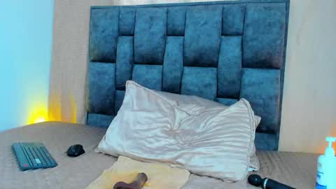 Snapshot of paula__convers chatting on October 19, 8:44 pm PAULA online show from October 19, 8:44 pm