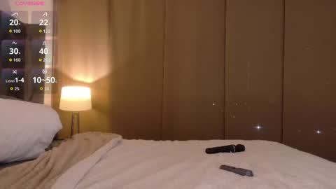 Paula Andrea online show from July 25, 7:37 am