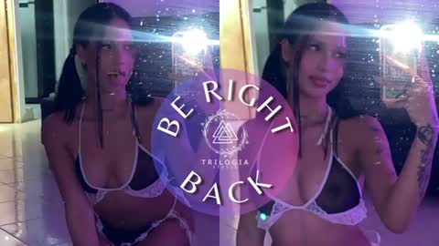 PAULINA  online show from June 22, 4:31 am