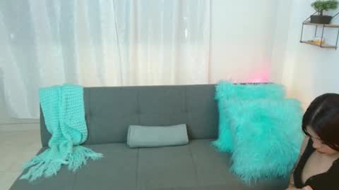 Paulinna online show from March 10, 8:12 pm