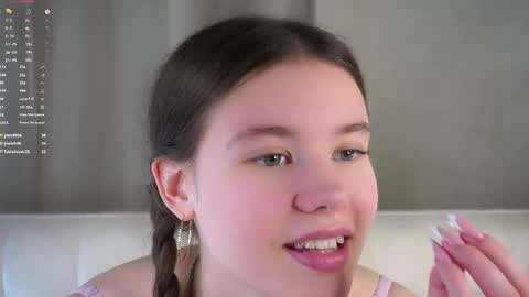 Beautiful Mila online show from June 5, 6:52 am