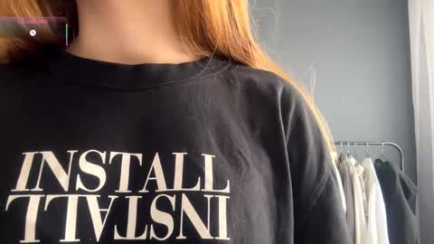 Lola online show from February 28, 9:20 am