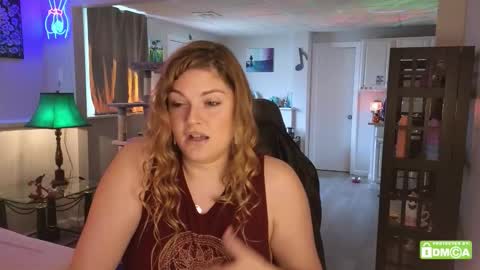   online show from October 14, 8:11 pm