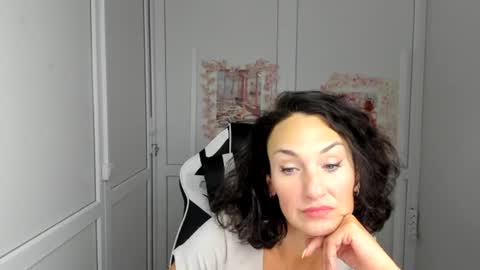 Christina online show from July 24, 12:25 pm