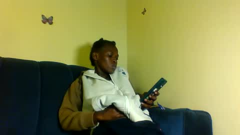 peachie online show from December 2, 7:27 pm