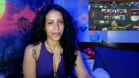 PeachyKeenTV online show from December 17, 8:10 pm