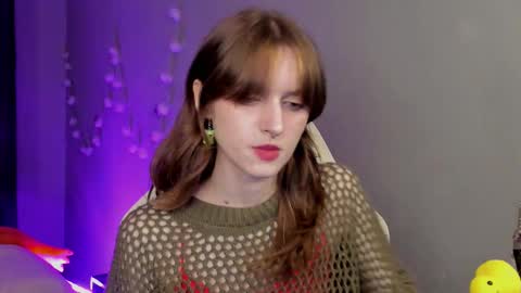 Snapshot of peachymaybe chatting on September 24, 2:43 am Peachy not a bb baby love or something Please call me Peachy online show from September 24, 2:43 am