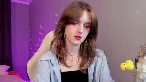 Snapshot of peachymaybe chatting on October 6, 1:11 am Peachy not a bb baby love or something Please call me Peachy online show from October 6, 1:11 am