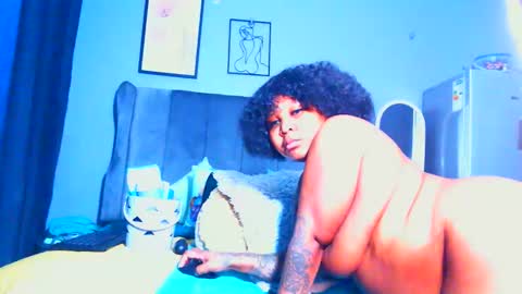 Pearl online show from February 1, 8:07 pm