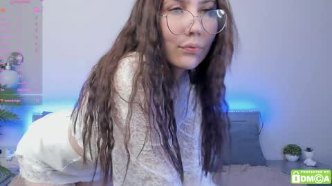  HERES ALICE  WELCOME EVERYONE LOVENSE DOMI REACT TO YOUR TIPS LETS MAKE A GREAT SHOW TOGETHER  online show from January 26, 4:09 am