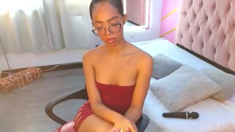 peneelopeecute online show from January 16, 9:00 pm