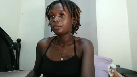 Snapshot of pennyna1 chatting on October 7, 5:12 am pennyna1 online show from October 7, 5:12 am