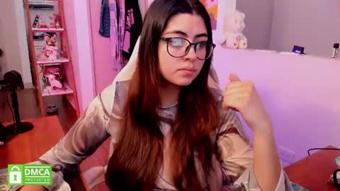 Sarah Ana Banana online show from July 25, 4:36 pm