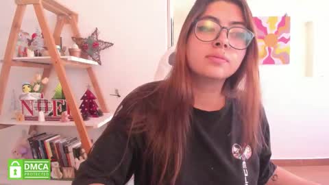 Sarah Ana Banana online show from November 27, 7:28 pm